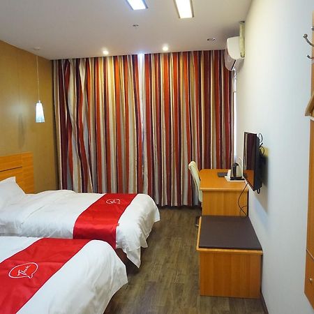 Thank Inn Chain Hotel Guizhou Zunyi Huichuan District Huichuan Avenue Luaran gambar