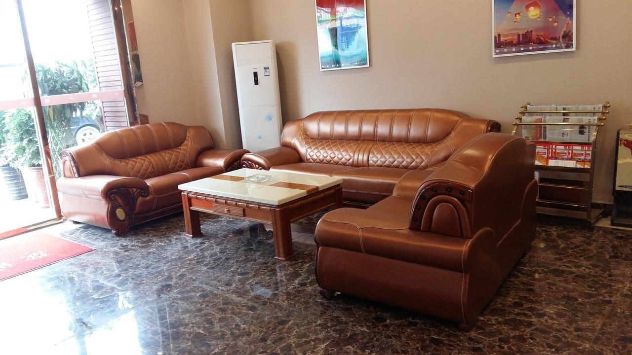Thank Inn Chain Hotel Guizhou Zunyi Huichuan District Huichuan Avenue Luaran gambar
