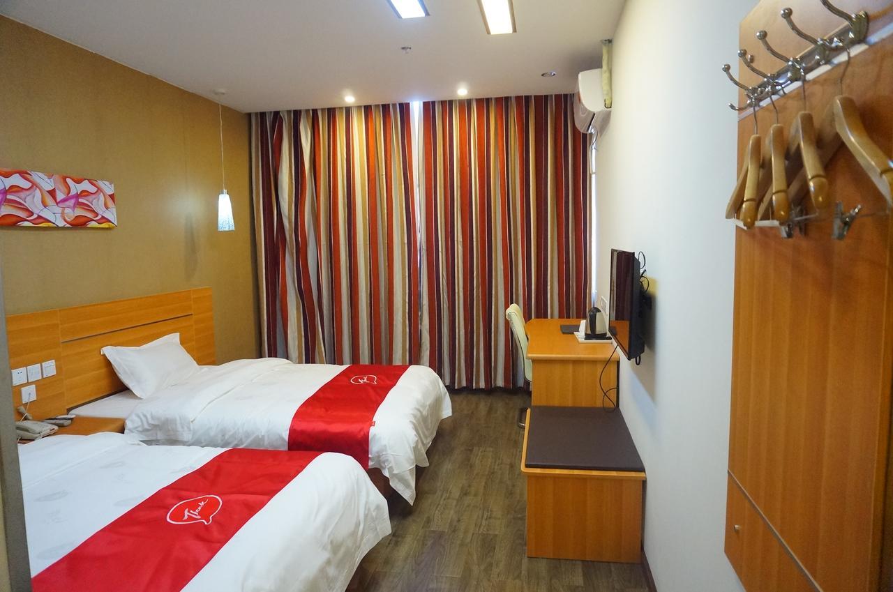 Thank Inn Chain Hotel Guizhou Zunyi Huichuan District Huichuan Avenue Luaran gambar